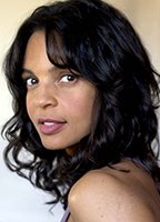 Siena Goines