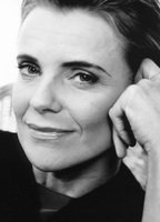 Stina Ekblad