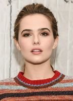 Zoey Deutch