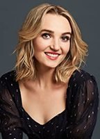 Chloe Fineman