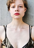 Emma Bading