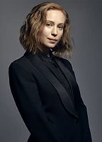 Hannah Einbinder