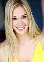 Lauren  Compton