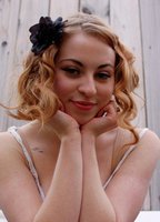 Porcelain Dalya