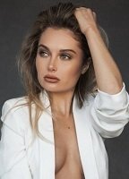 Scarlett Davies