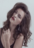 Simone Friis
