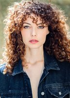 Valeria Flore
