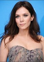 Anna Friel