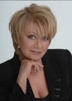 Elaine Paige