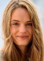 Noémie Schmidt
