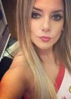 Pamela Amarilla
