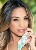 Yesenia Bustillo