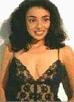 Nicola Kelly