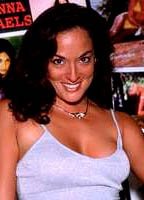 Roxanna Michaels