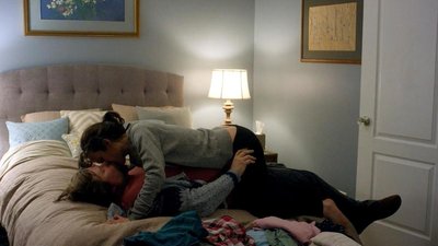 Elizabeth Reaser