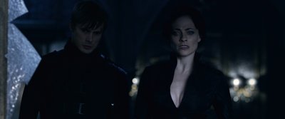 Lara Pulver