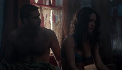 Adria Arjona
