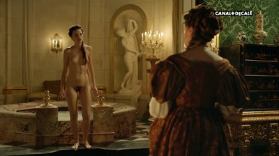 Anna Brewster