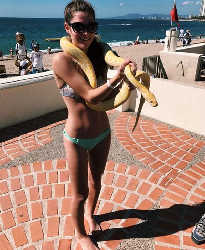 Natasha Calis