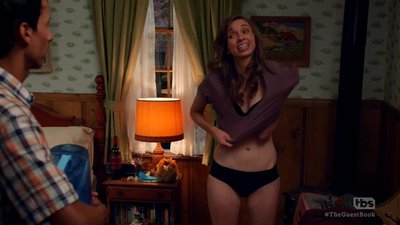 Lauren Lapkus