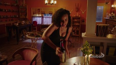 Parisa Fitz-Henley