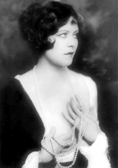Anne Howe