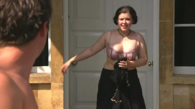 Lara de-Leuw