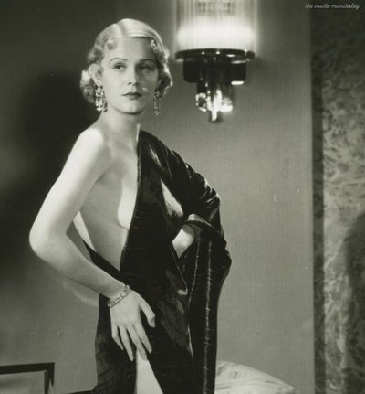 Gloria Stuart
