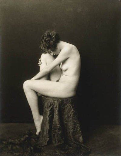 Marion Courtney