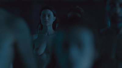 Julia Jones