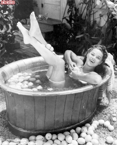 Dona Drake