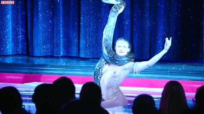 olga khokhlova