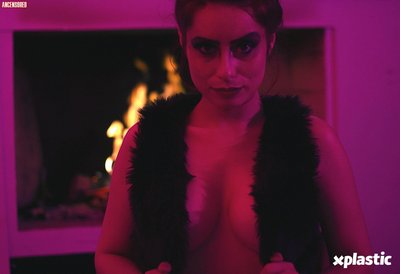 Larissa Maxine