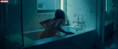 Ana Girardot