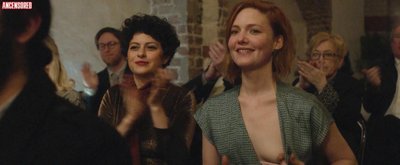 Holliday Grainger