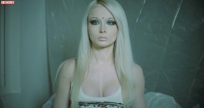 Valeria Lukyanova