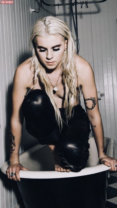 Lynn Gunn