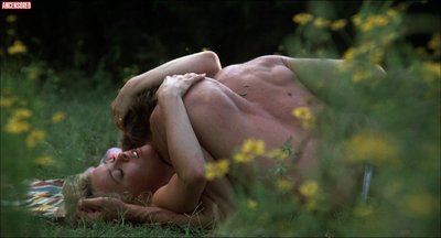 Faye Grant