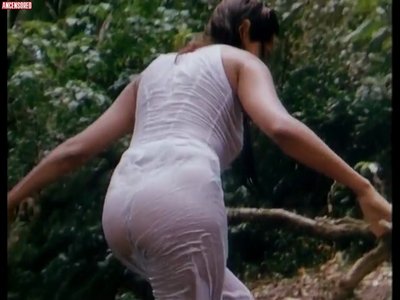 Barbara Carrera