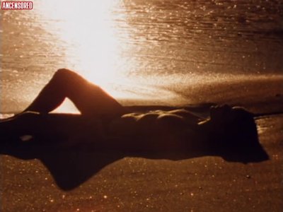 Karen Black (II)
