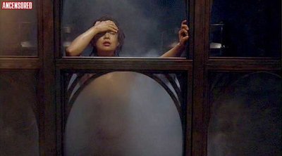 Ming-Na Wen