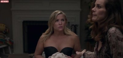 Джессика Кэпшоу (Jessica Capshaw)