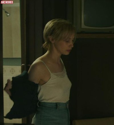 Sarah Gadon