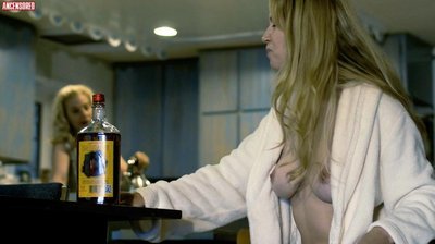 Анхела Барахас (Angela Barajas)