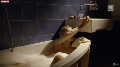 Kamilla Baar
