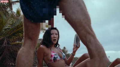 Ally Maki