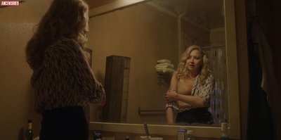 Nina Arianda