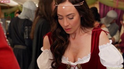 Courtney Ford
