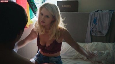 Клаудия Ли (Claudia Lee)