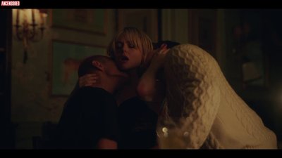 Emily Alyn Lind